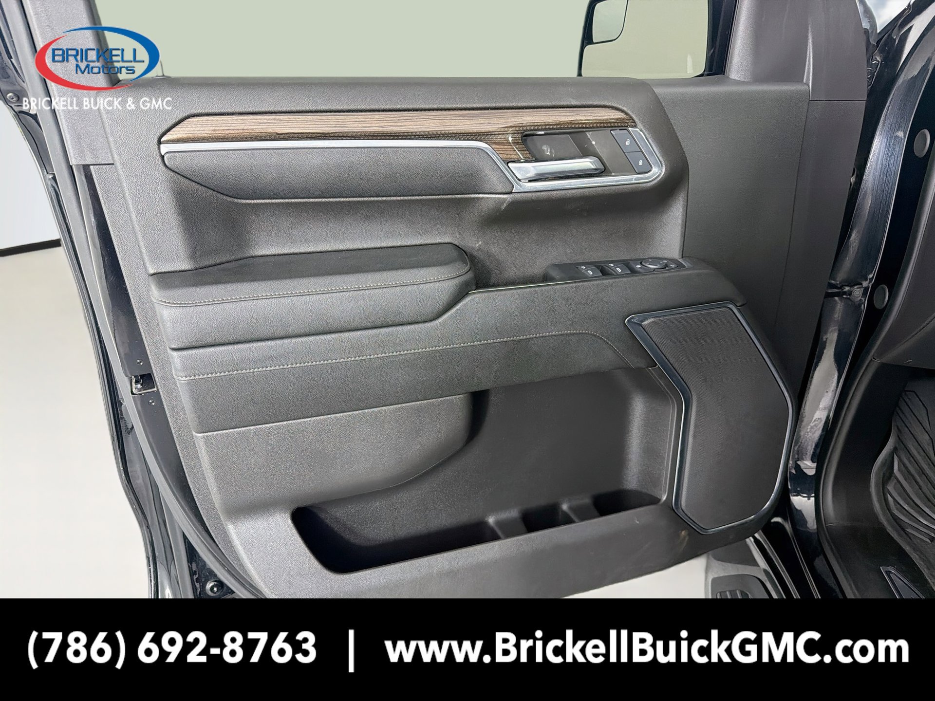 Used 2024 Chevrolet Silverado 1500 LT Trail Boss AWD/4WD image 23