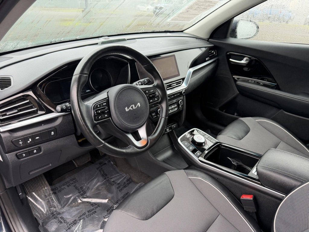 Used 2022 Kia Niro EX w/ Cold Weather Package image 17