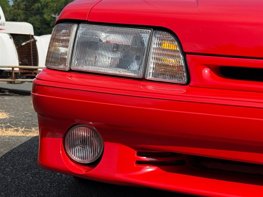 Used 1993 Ford Mustang Cobra image 10