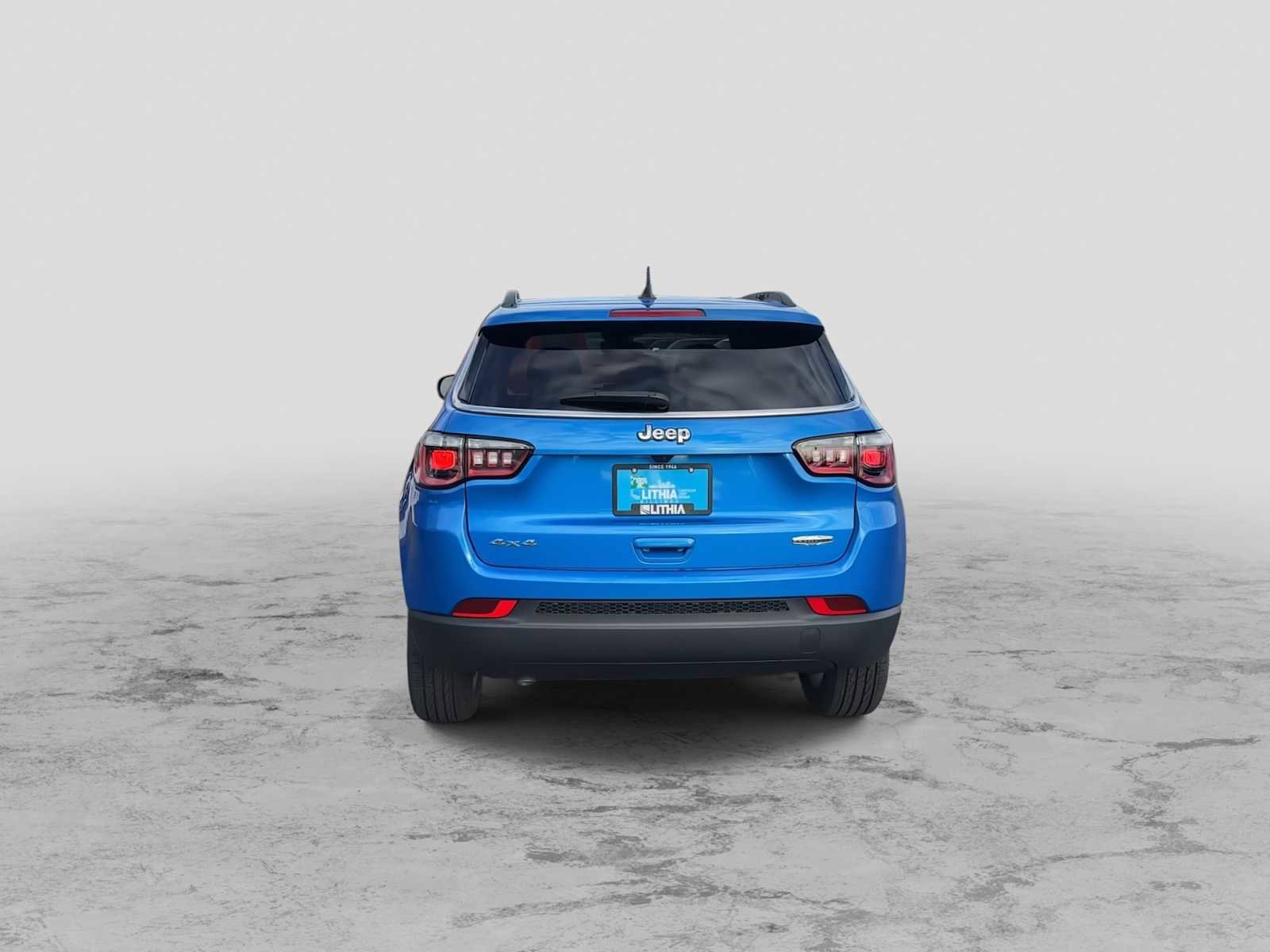 New 2026 Jeep Compass Latitude image 7