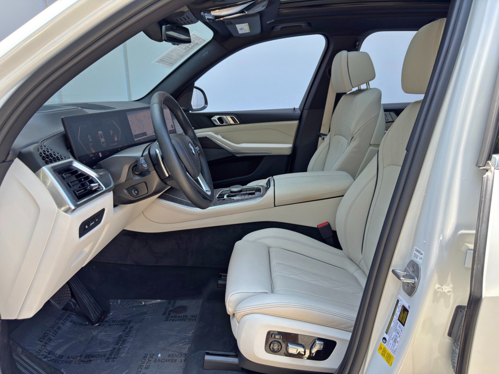 Used 2024 BMW X5 sDrive40i w/ Premium Package RWD image 16
