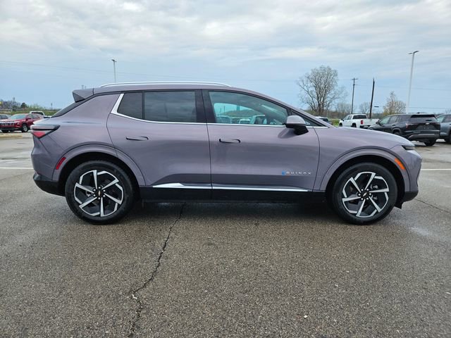 Used 2025 Chevrolet Equinox EV LT FWD image 8