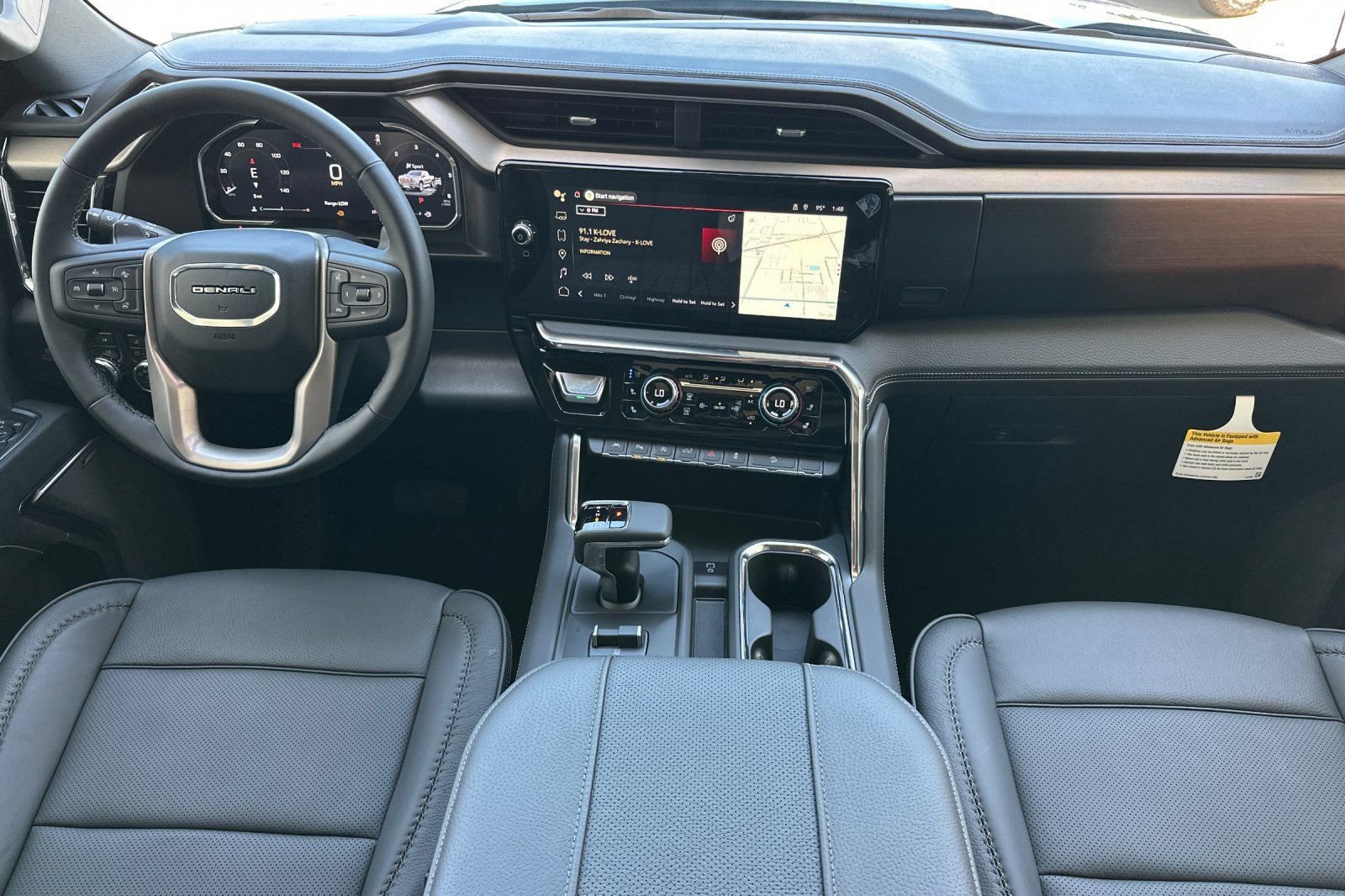 New 2026 GMC Sierra 1500 Denali w/ Denali Reserve Package AWD/4WD image 14