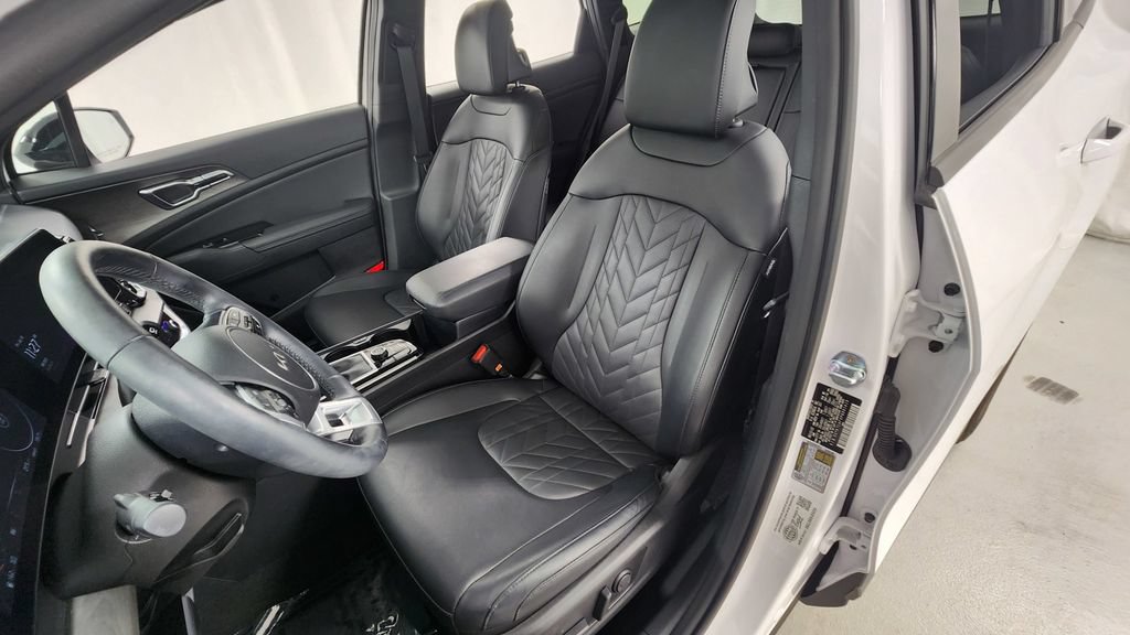 Used 2023 Kia Sportage X-Pro AWD/4WD image 10
