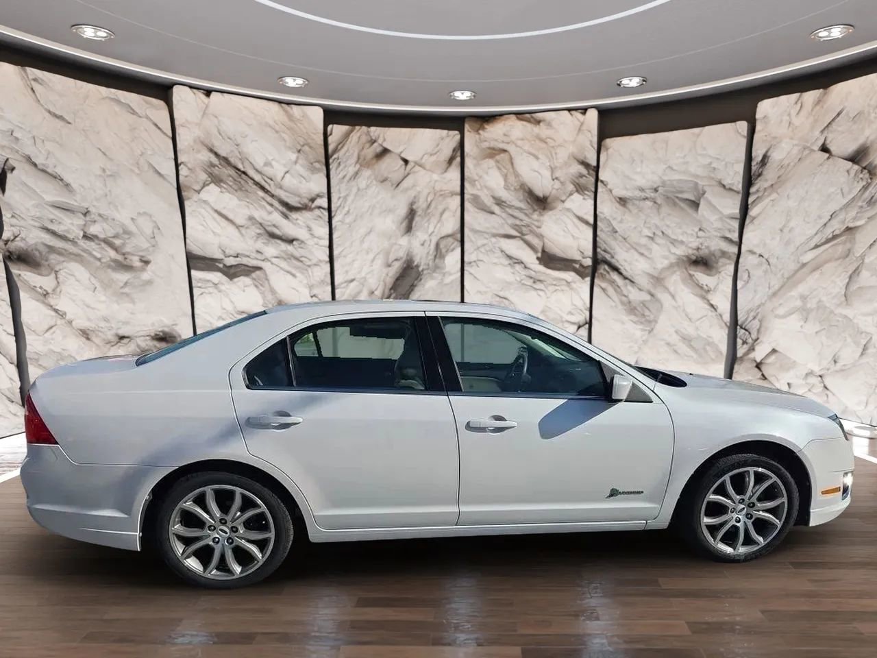 Used 2011 Ford Fusion Hybrid w/ 502A Rapid Spec Order Code FWD image 7