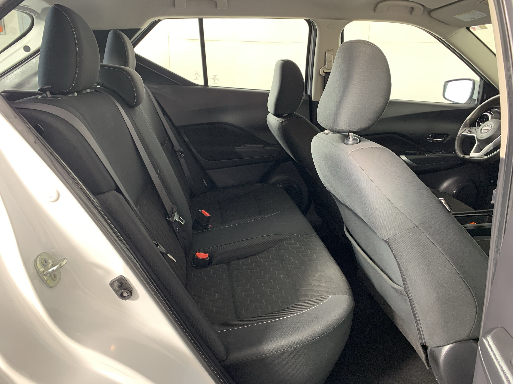 Used 2022 Nissan Kicks SV FWD image 33