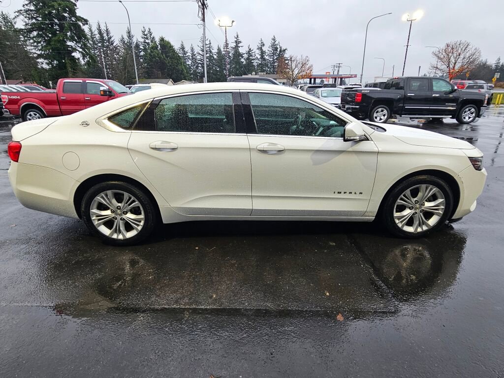 Used 2015 Chevrolet Impala LT FWD image 4