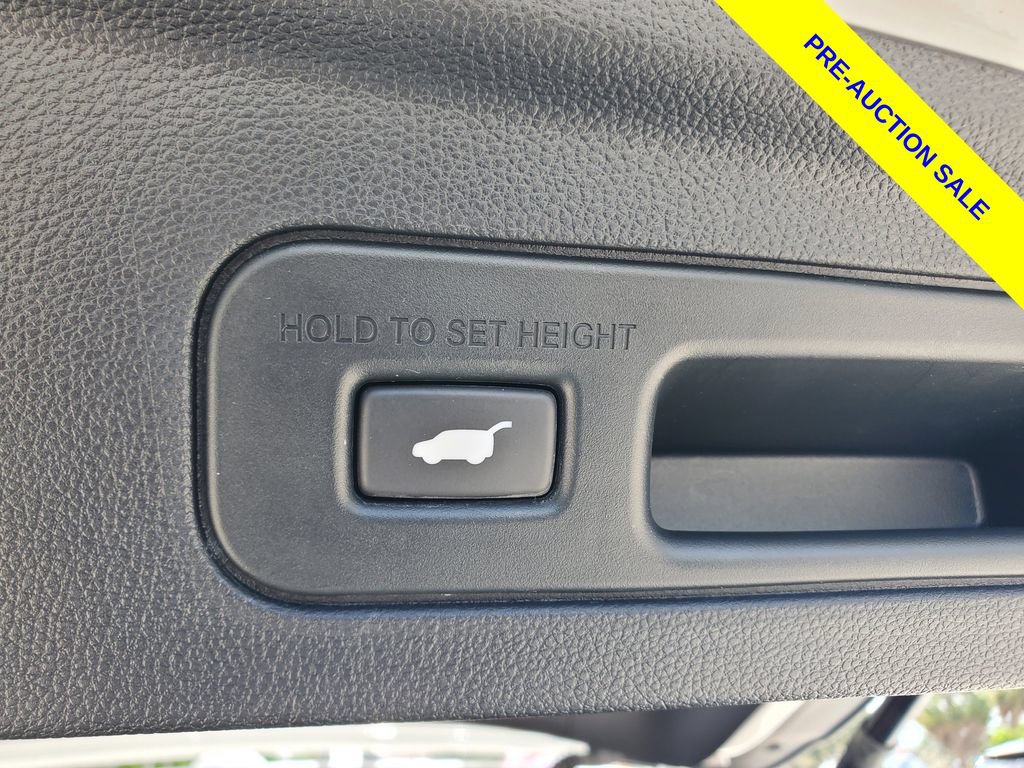 Certified 2024 Acura MDX A-Spec AWD/4WD image 9