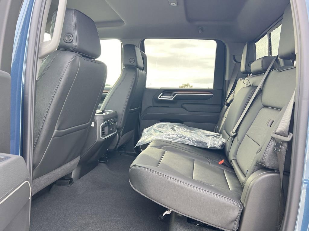 New 2026 GMC Sierra 3500 Denali AWD/4WD image 27