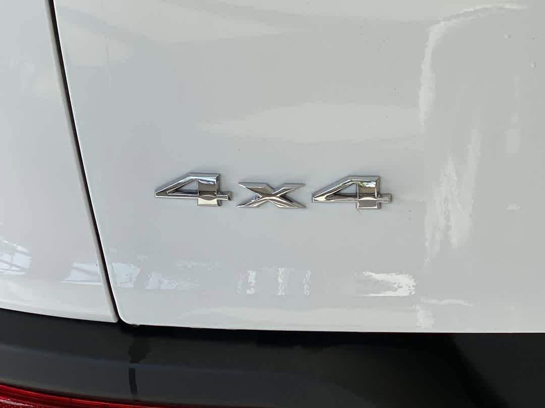 Used 2017 Jeep Cherokee Sport w/ Trailer Tow Group AWD/4WD image 11