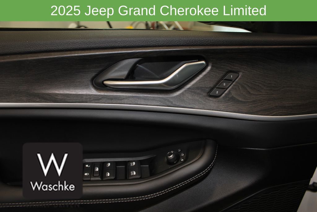 New 2025 Jeep Grand Cherokee Limited w/ Trailer Tow Package image 13