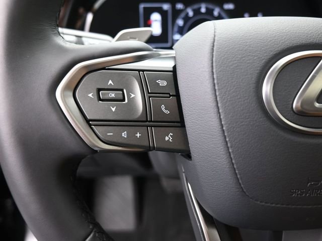 Used 2025 Lexus NX 250 FWD w/ Towing Package (2000 Lbs) image 2