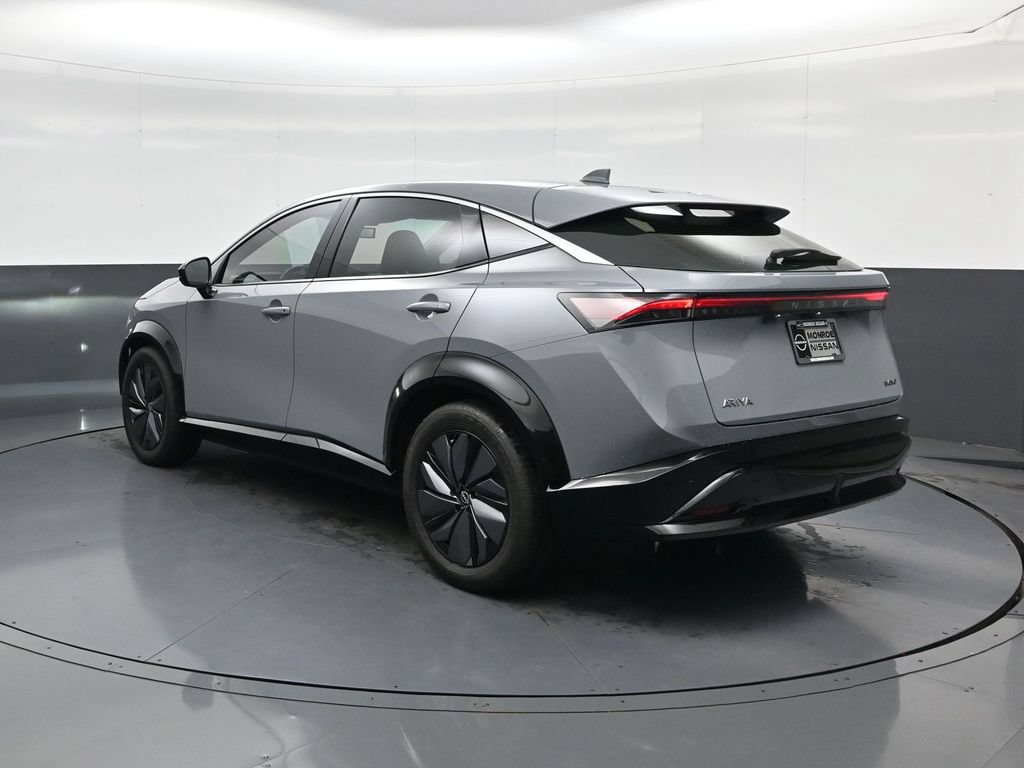 Used 2024 Nissan Ariya FWD image 7