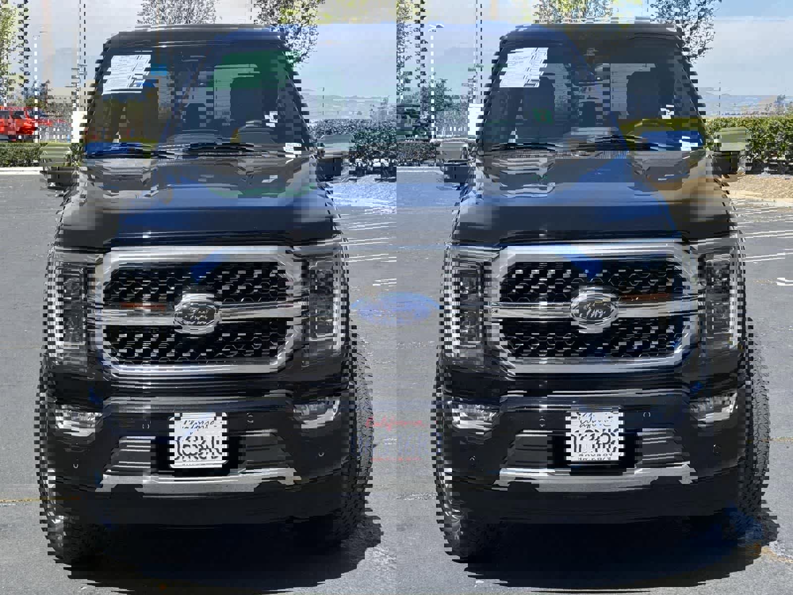 Used 2023 Ford F150 Platinum image 2