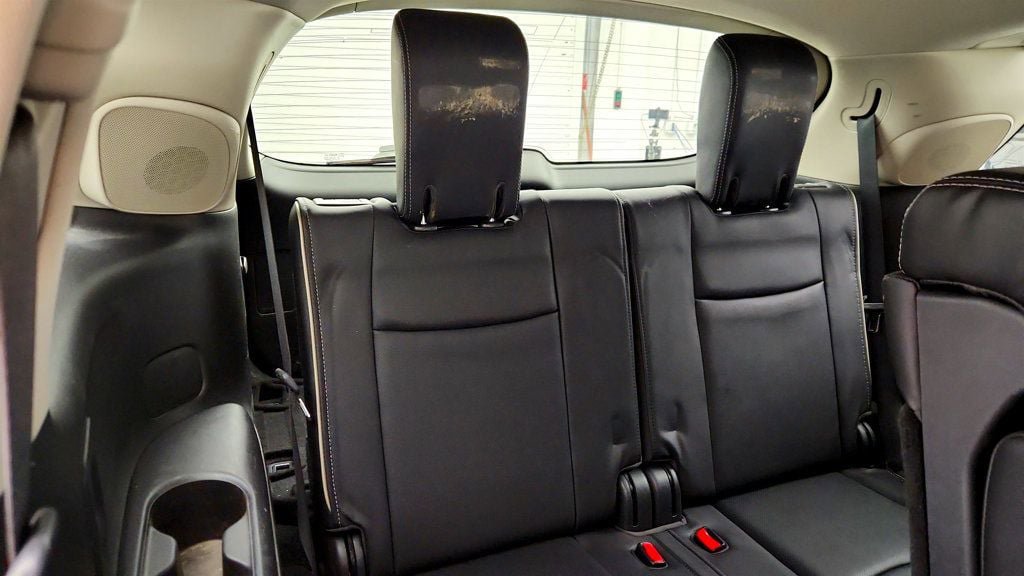 Used 2019 INFINITI QX60 Luxe w/ Essential Package AWD/4WD image 22