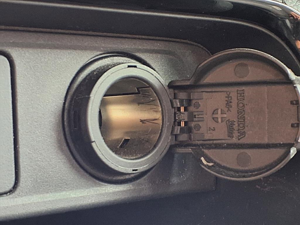 Used 2023 Honda CR-V Sport image 16