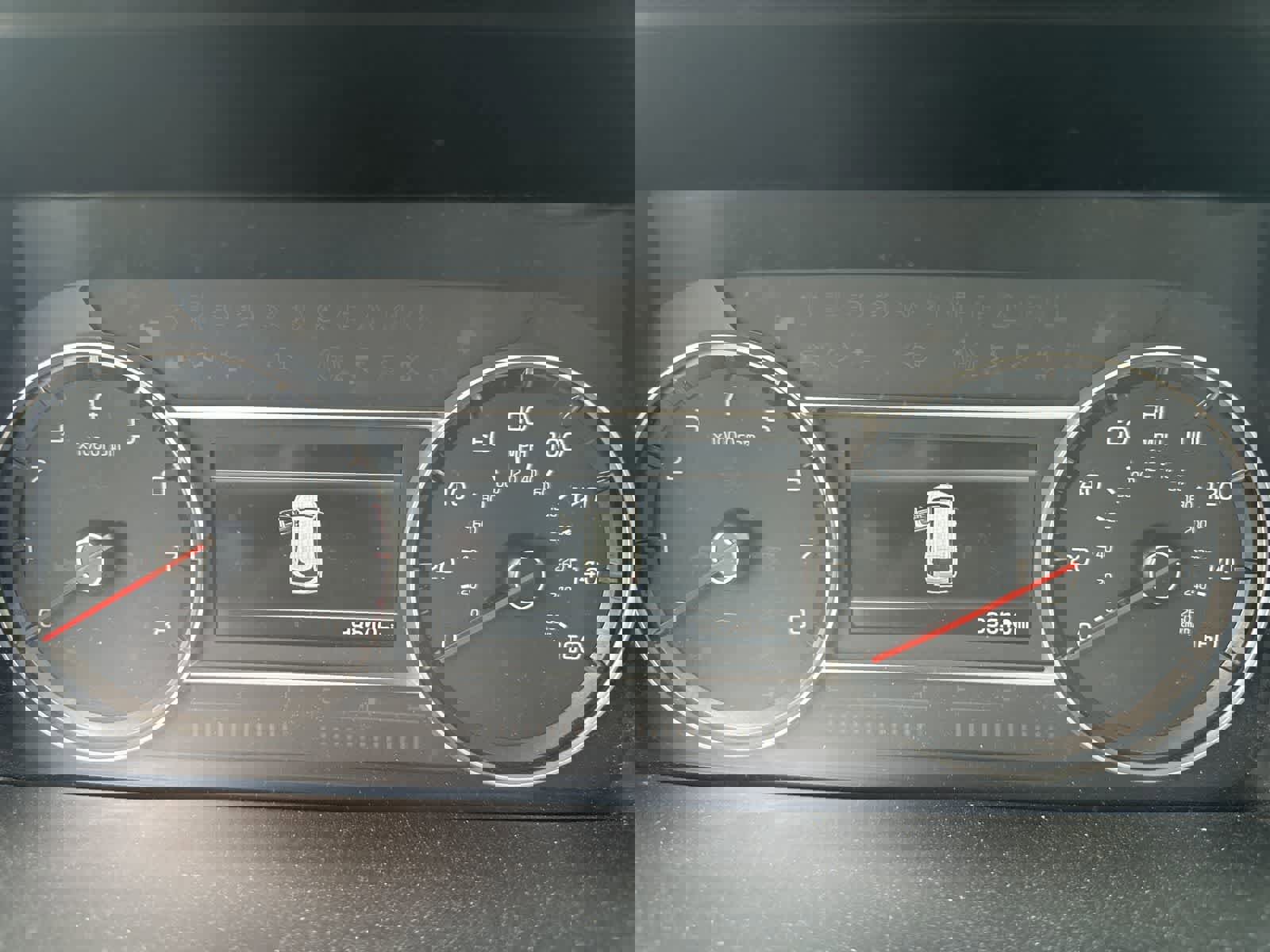 Used 2023 Kia Sorento S w/ Panoramic Sunroof Package image 6