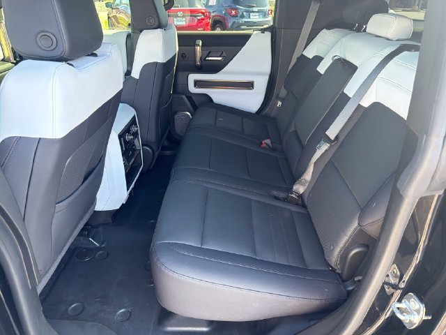 Used 2025 GMC Hummer EV 3X AWD/4WD image 25