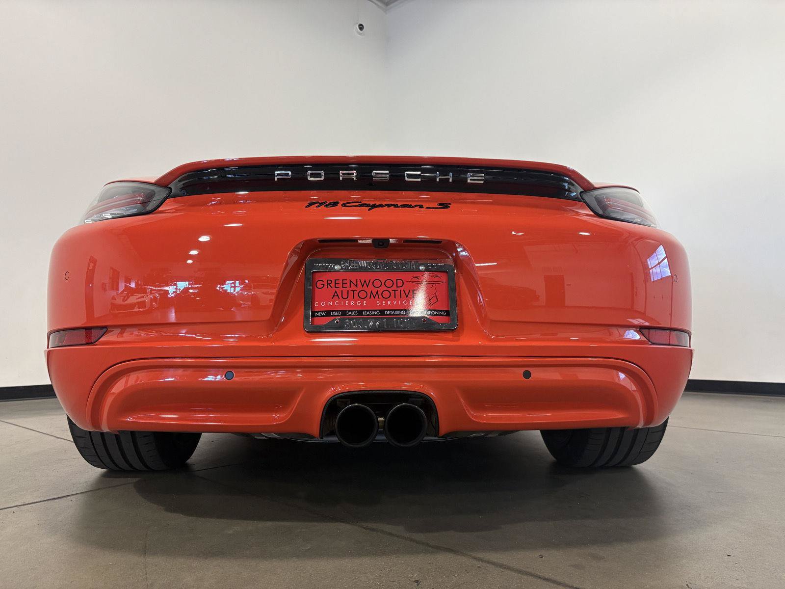 Used 2017 Porsche 718 Cayman S RWD image 4