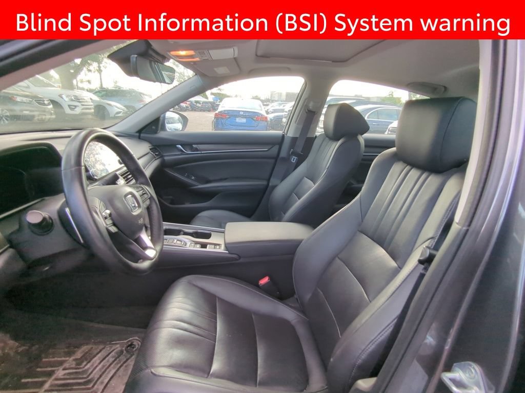 Used 2022 Honda Accord Touring image 6