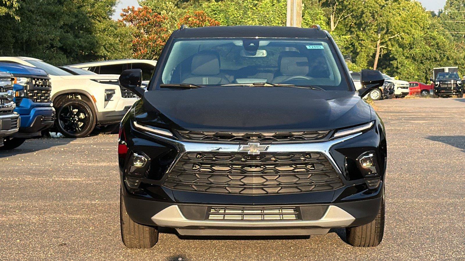 New 2026 Chevrolet Blazer LT w/ Convenience Package FWD image 2