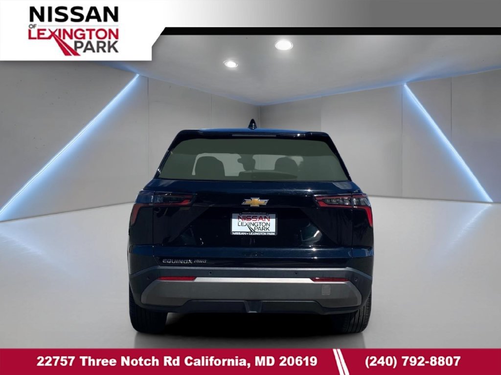 Used 2026 Chevrolet Equinox LT AWD/4WD image 4