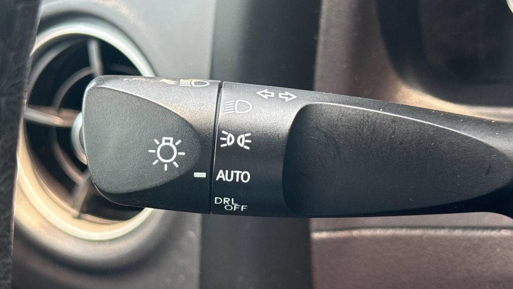 Used 2017 Toyota Corolla SE FWD image 24