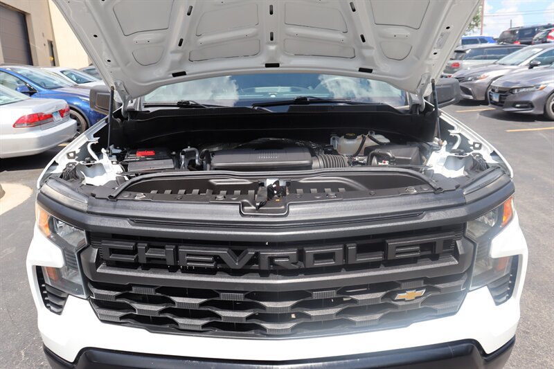 Used 2023 Chevrolet Silverado 1500 W/T w/ WT Value Package AWD/4WD image 33