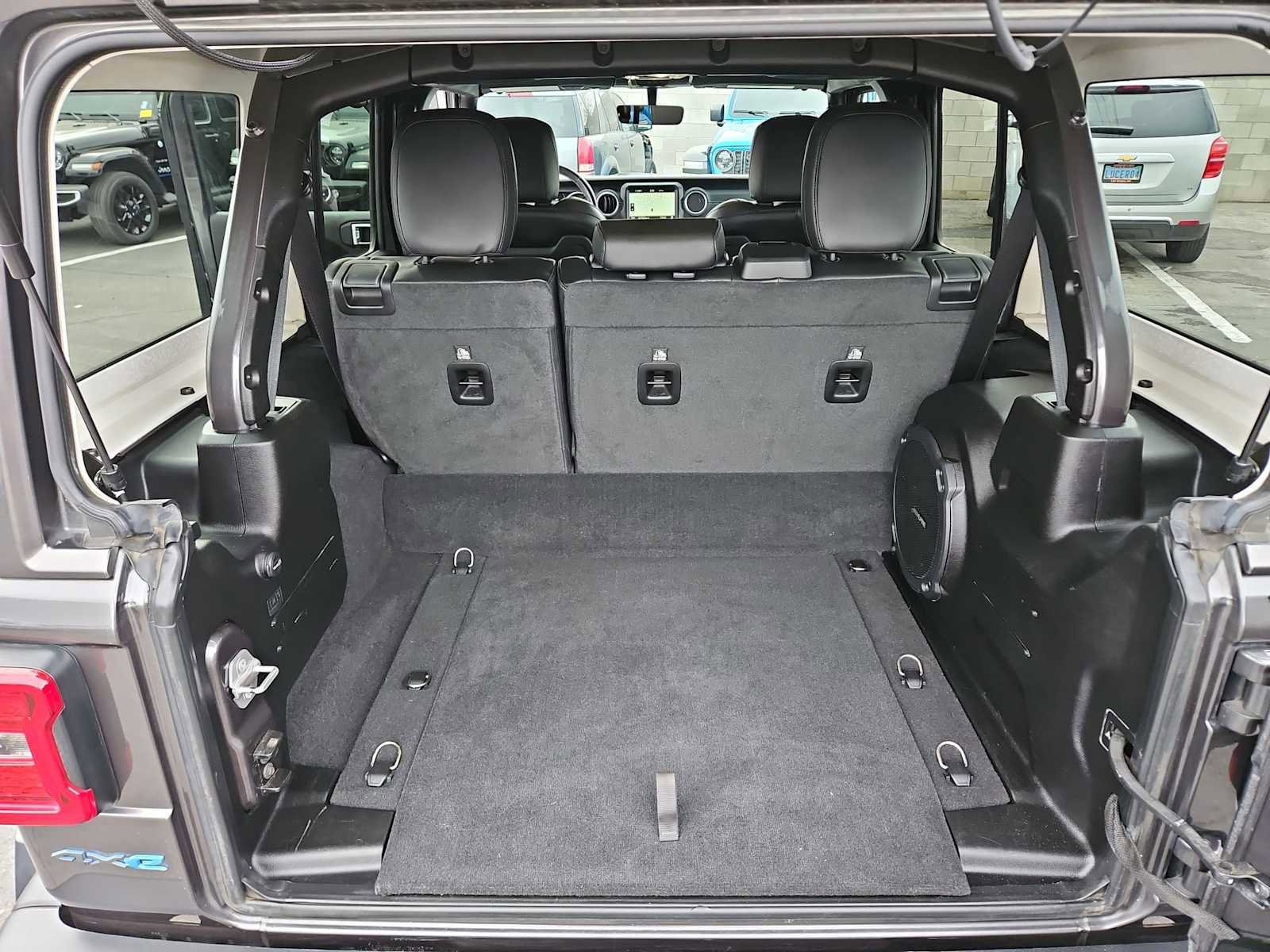 Used 2021 Jeep Wrangler Unlimited Rubicon 4xe w/ Safety Group image 32