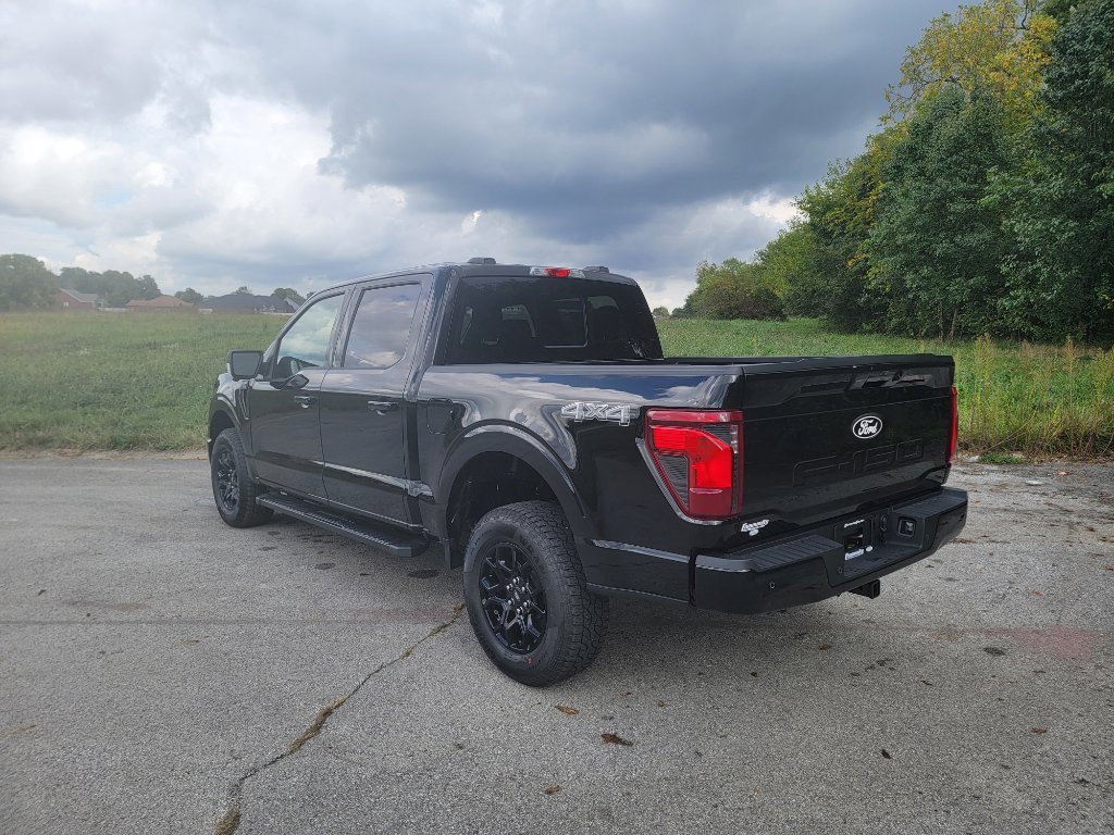 New 2025 Ford F150 XLT image 10