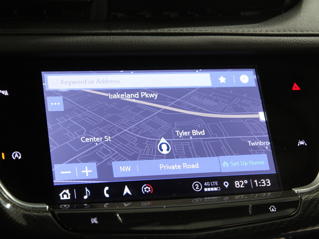 Used 2024 Cadillac XT6 Sport image 12