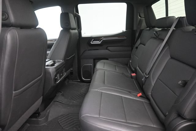 Used 2025 Chevrolet Silverado 1500 RST w/ Convenience Package II AWD/4WD image 18