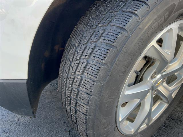 Used 2019 Chevrolet Equinox Premier image 12