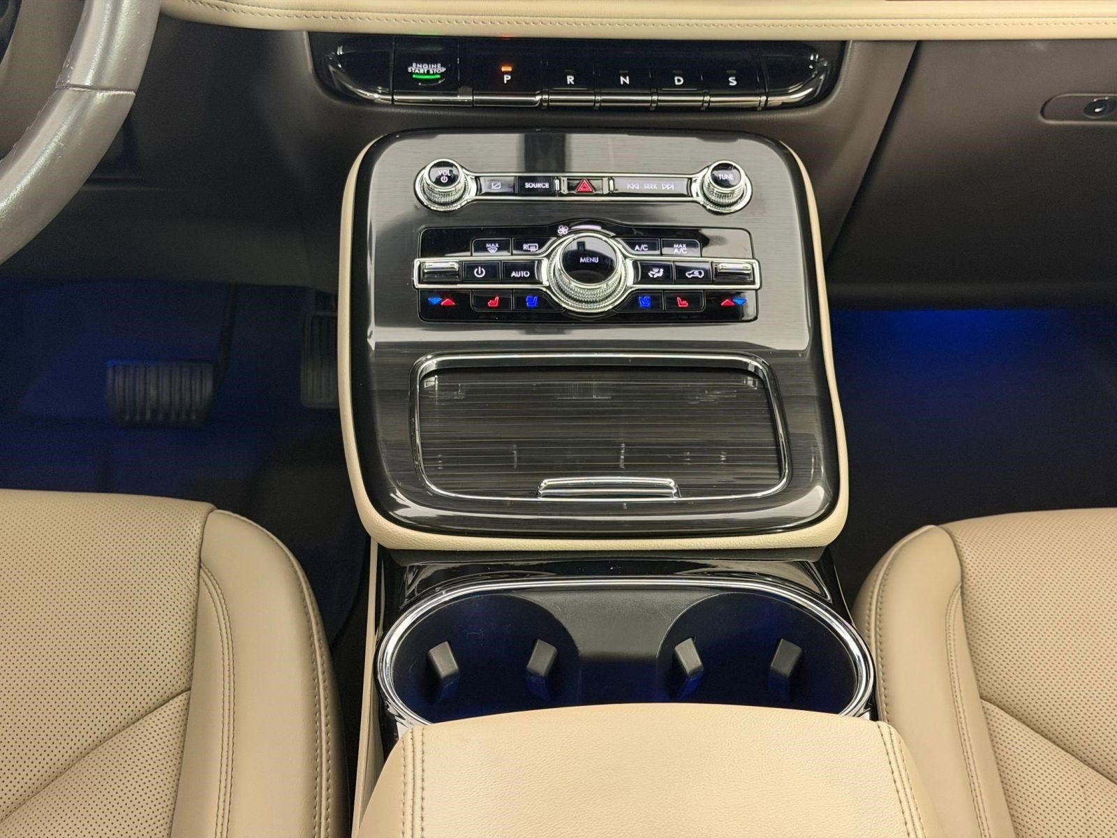 Used 2023 Lincoln Nautilus Reserve w/ Luxury Package image 25