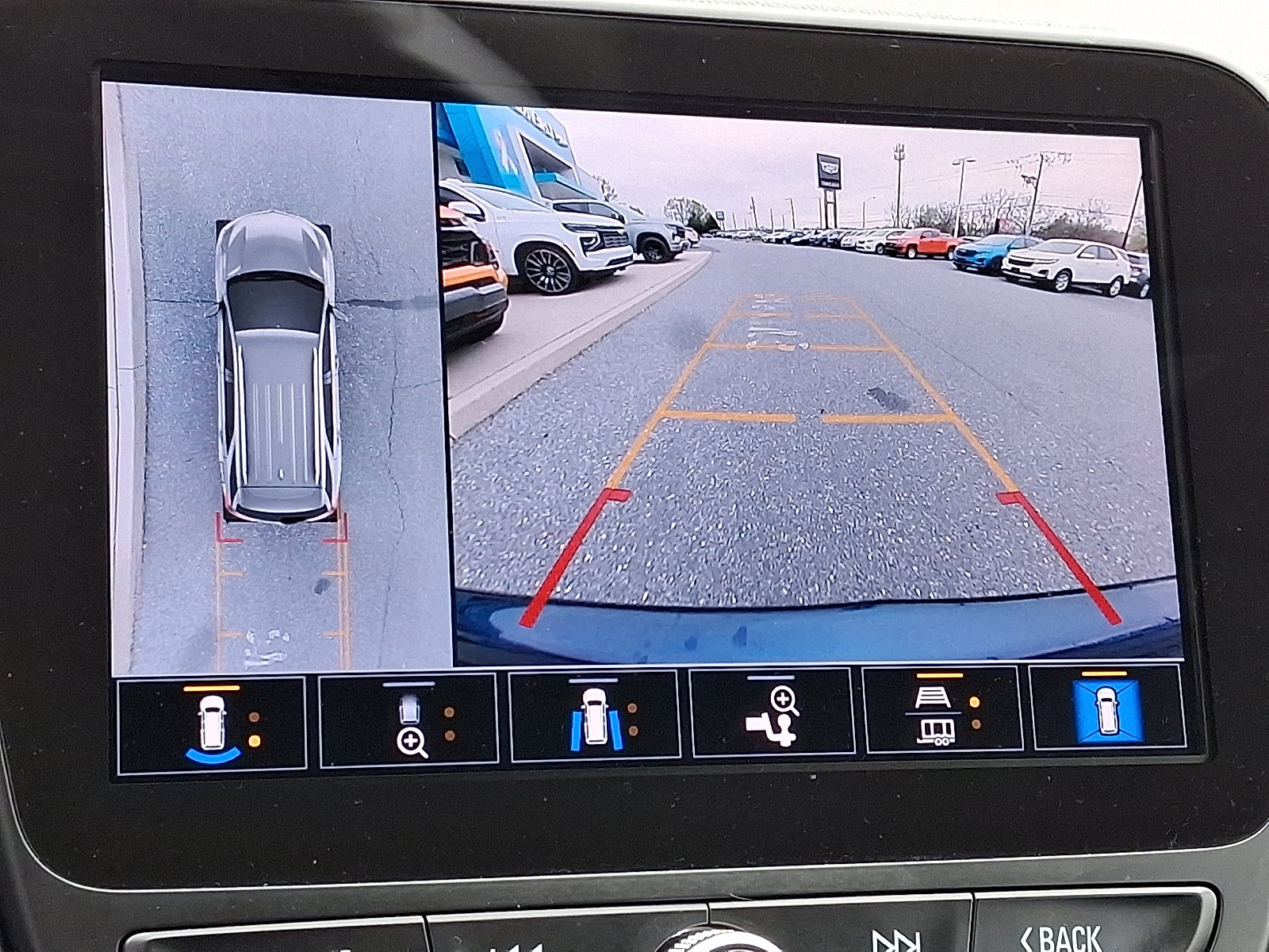 Certified 2022 Chevrolet Equinox LT FWD image 19