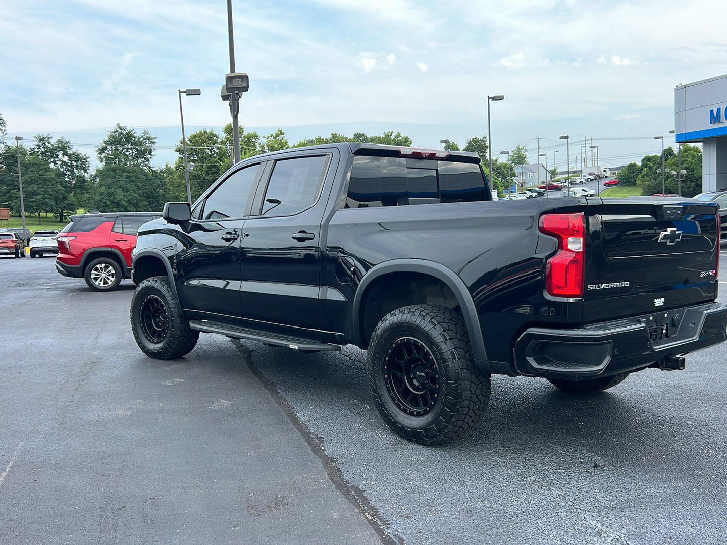 Used 2022 Chevrolet Silverado 1500 ZR2 w/ Technology Package AWD/4WD image 4