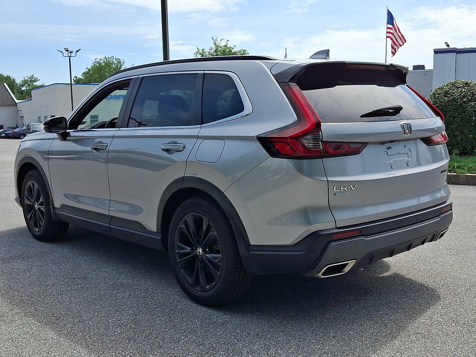 Used 2023 Honda CR-V Sport Touring image 4