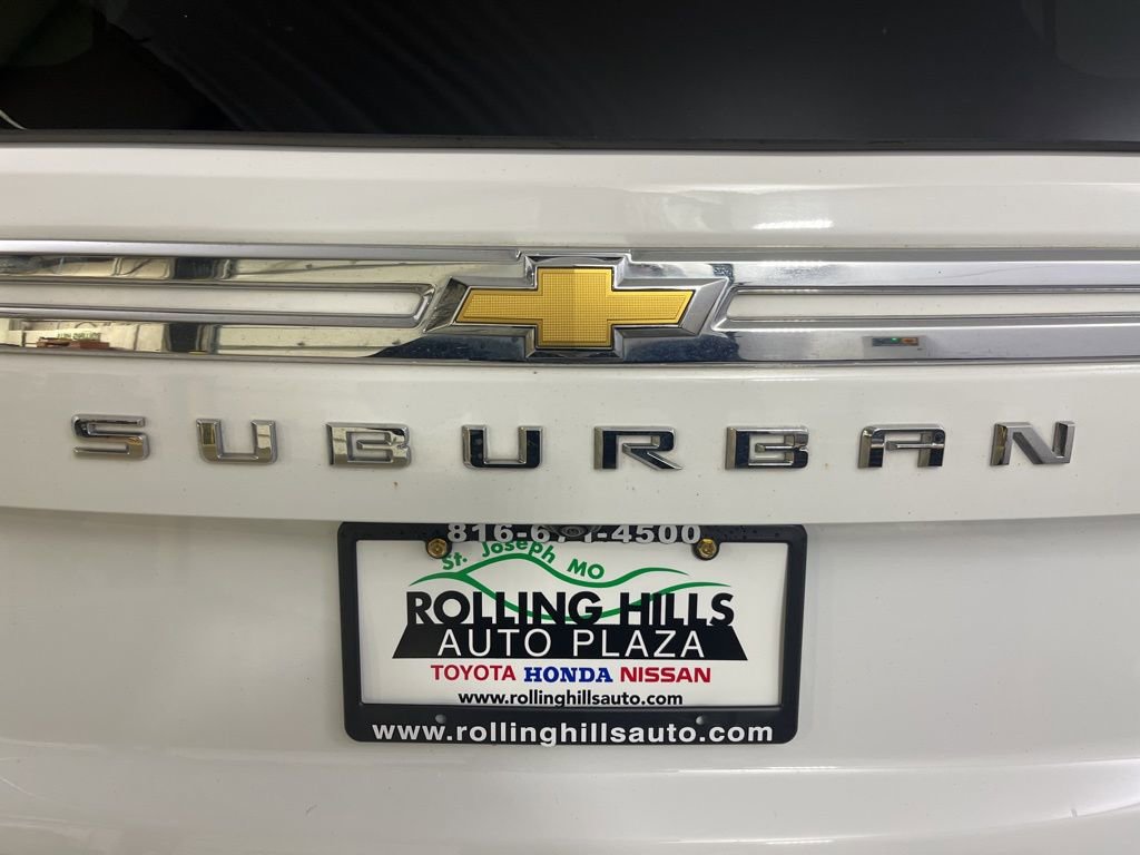 Used 2023 Chevrolet Suburban Premier image 46