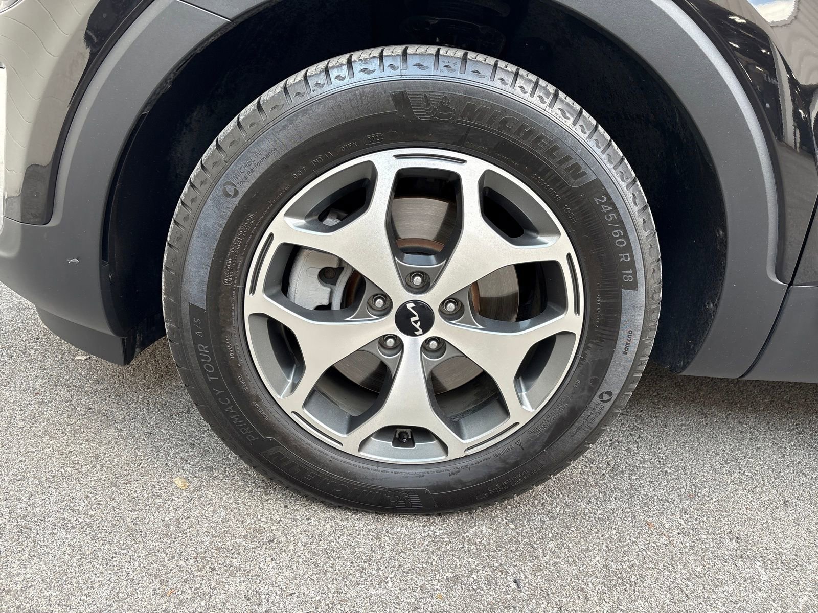 Used 2022 Kia Telluride EX w/ Towing Package image 37