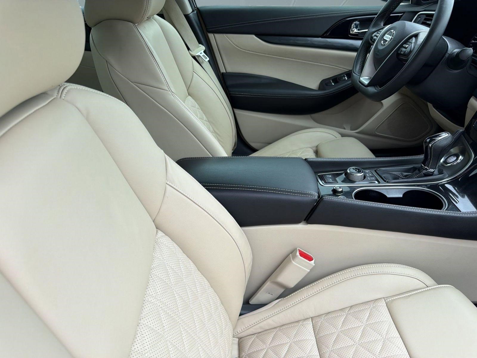 Used 2022 Nissan Maxima Platinum w/ Sport Mat Group FWD image 31