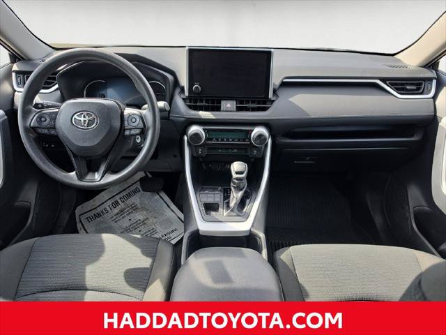 Certified 2024 Toyota RAV4 LE AWD/4WD image 12