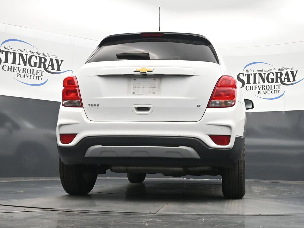 Used 2020 Chevrolet Trax LT w/ LT Convenience Package FWD image 31