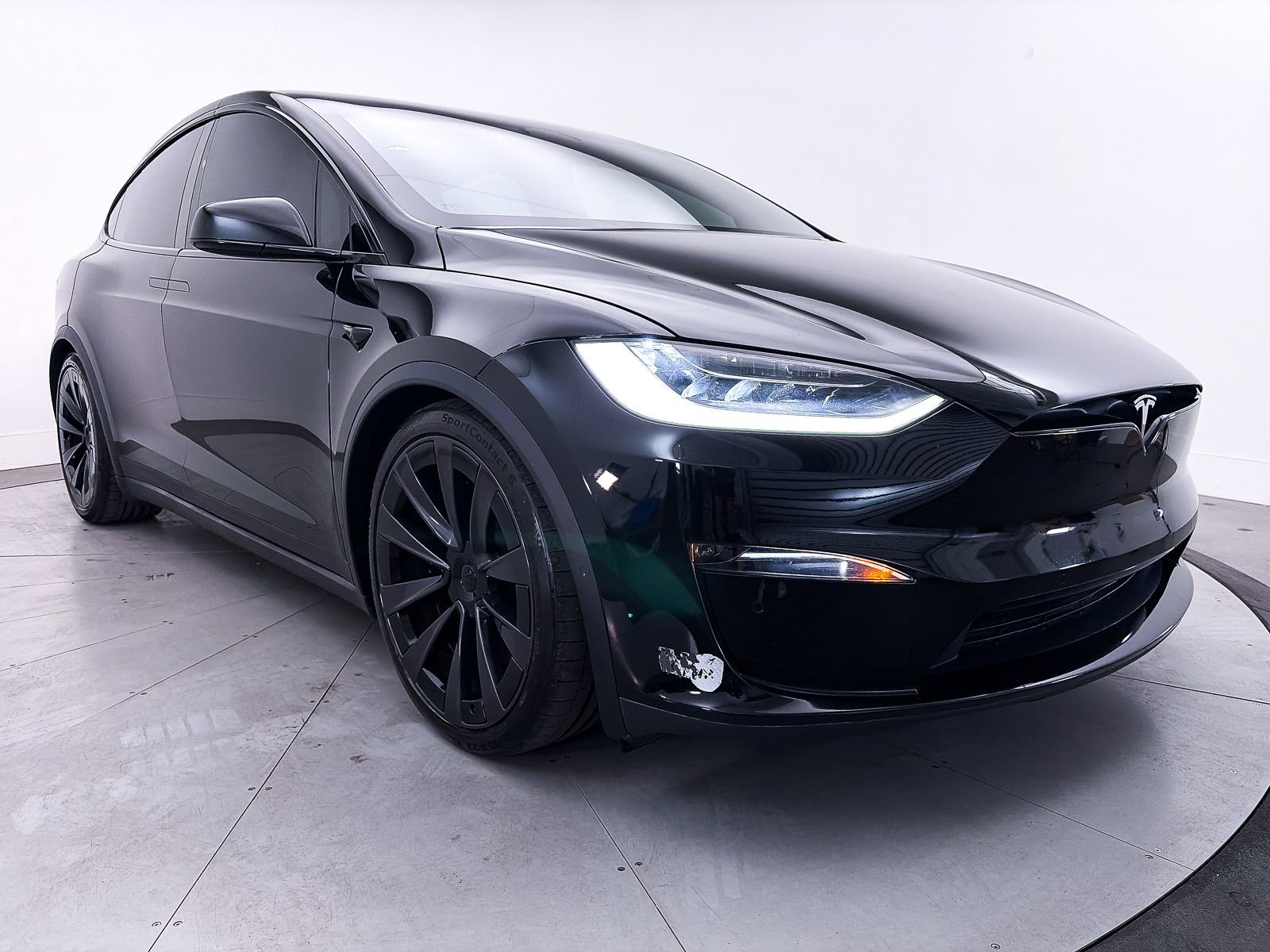 Used 2022 Tesla Model X Plaid AWD/4WD image 10