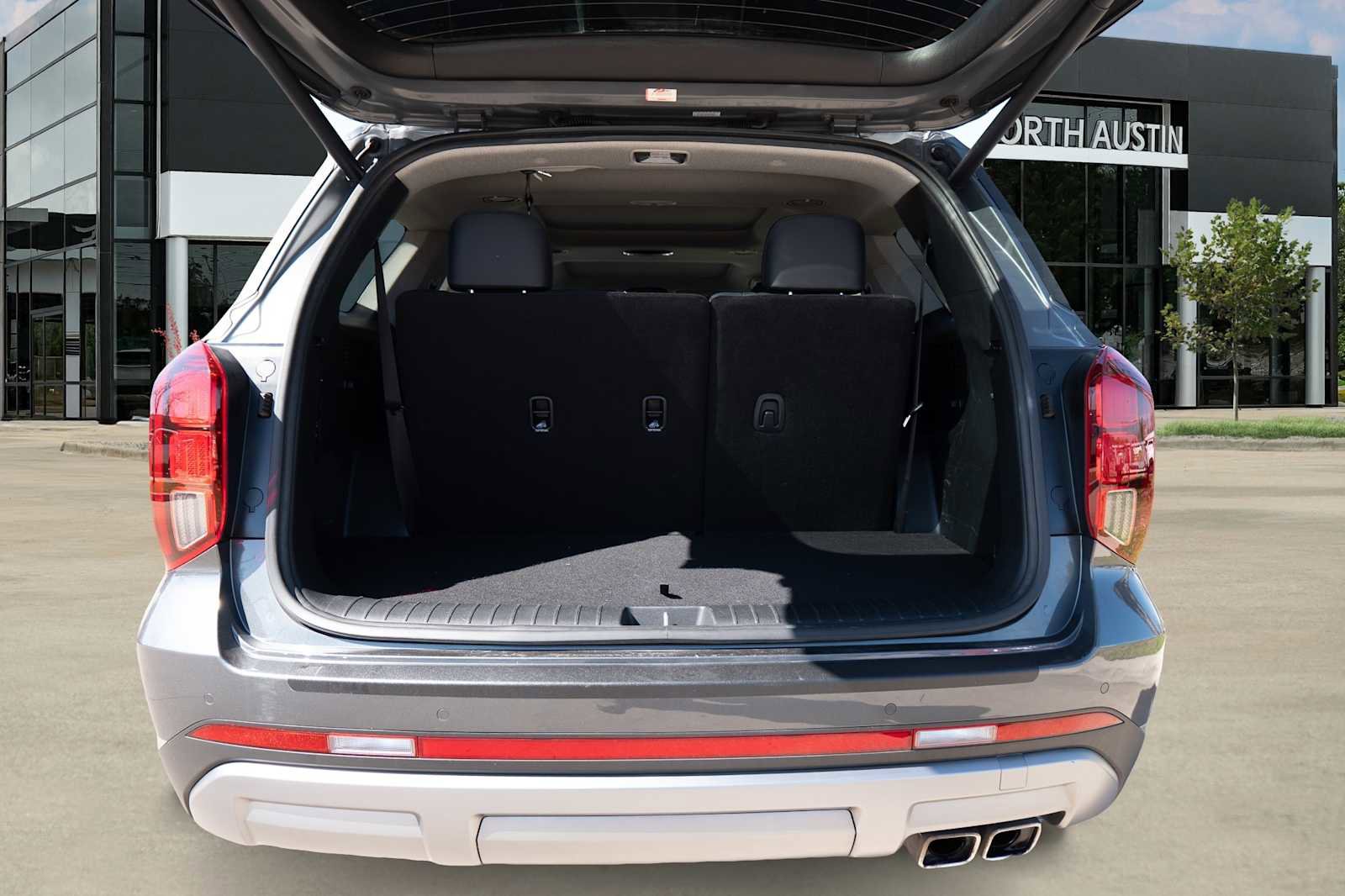 Used 2023 Hyundai Palisade Limited image 26