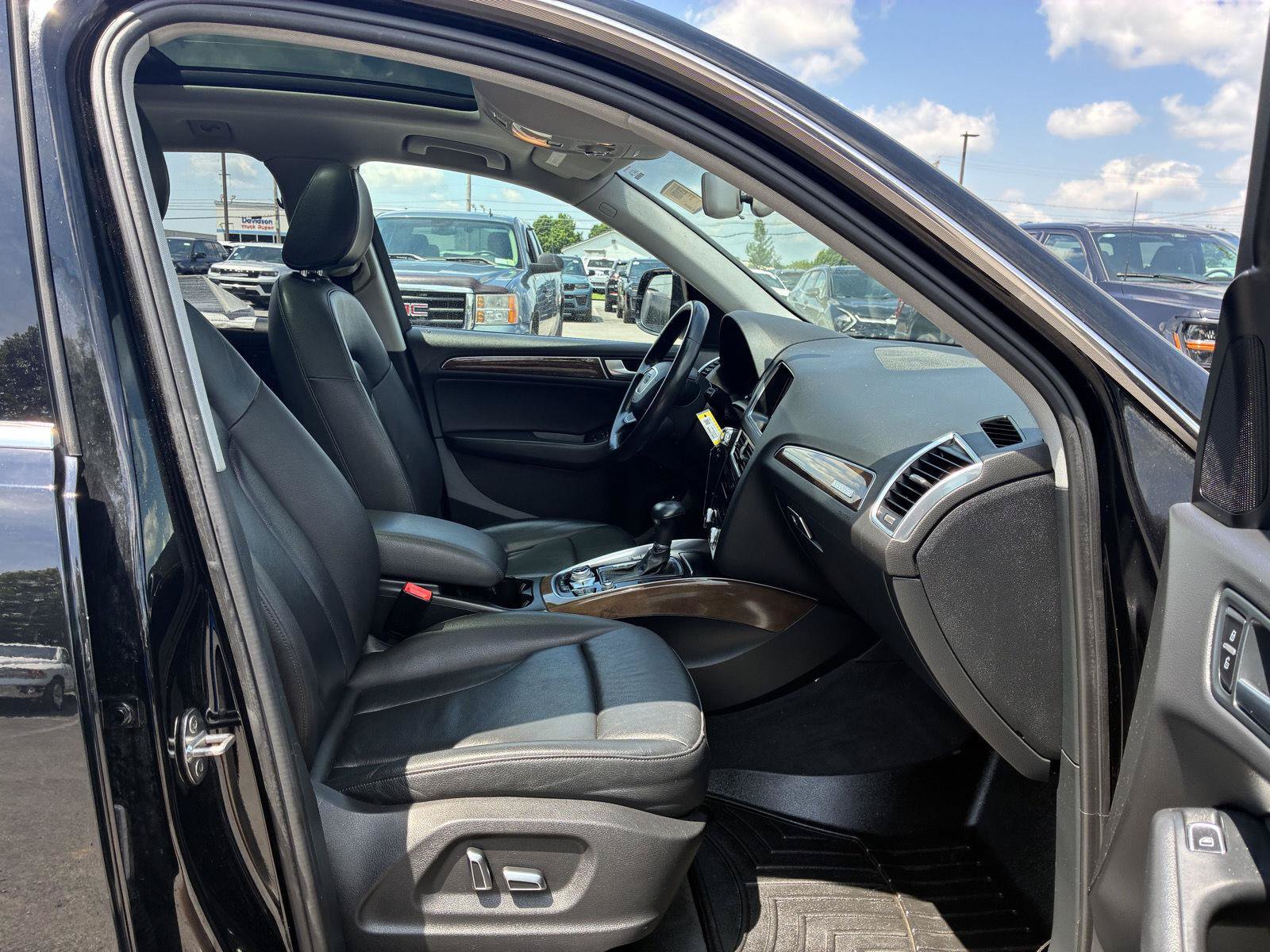 Used 2016 Audi Q5 2.0T Premium AWD/4WD image 16