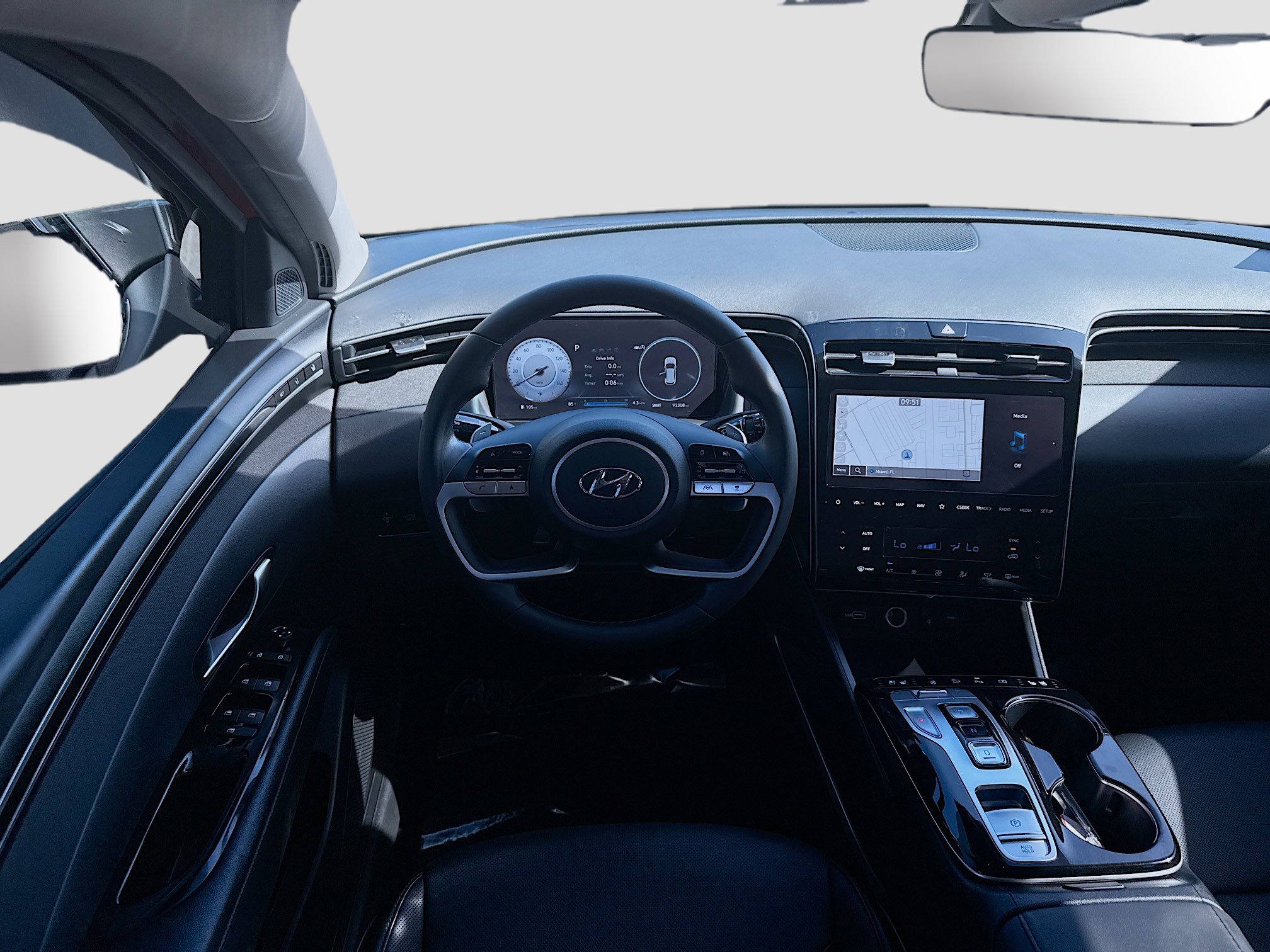 Used 2024 Hyundai Tucson Limited image 19