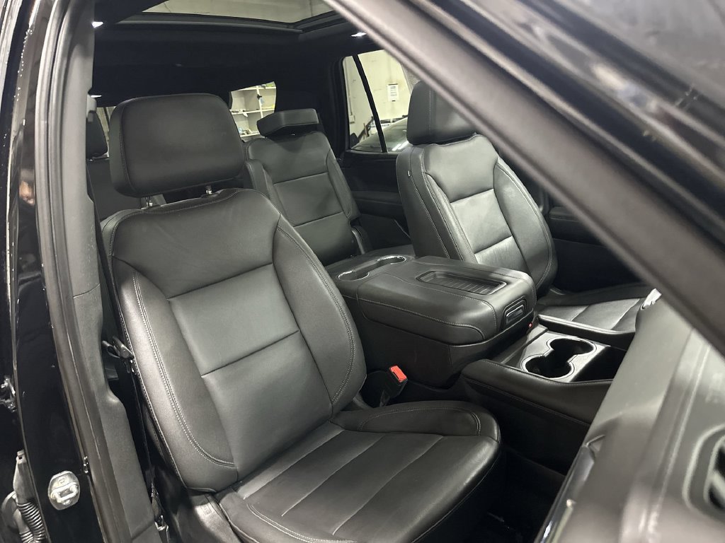 Used 2023 Chevrolet Tahoe LT w/ Luxury Package AWD/4WD image 28
