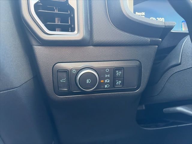 Used 2025 Ford Bronco Sport Big Bend w/ Convenience Package image 18