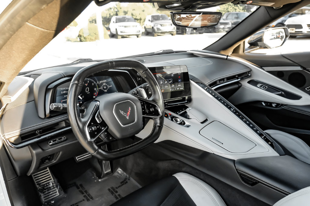 Used 2023 Chevrolet Corvette Stingray Preferred Cpe w/ Z51 Performance Package RWD image 11