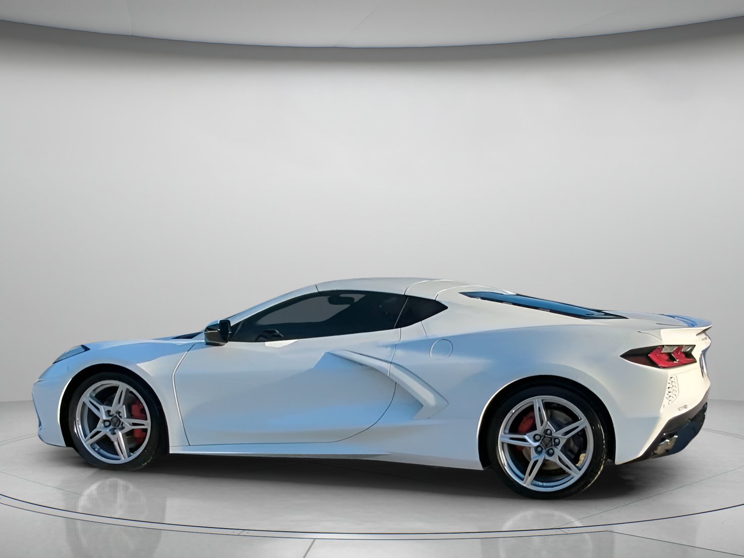 Used 2022 Chevrolet Corvette Stingray Preferred Cpe w/ Z51 Performance Package RWD image 18
